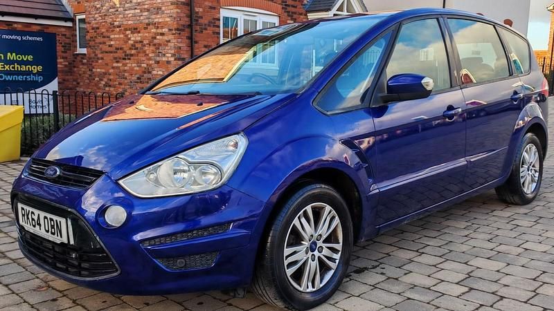 Used Ford S-MAX Zetec 115 HP (84 kW) 2014 Blue MPV