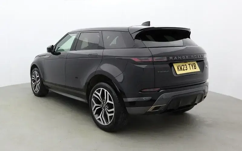 Used Land Rover Range Rover evoque HSE Dynamic 207 HP (152 kW) 2023 Black SUV