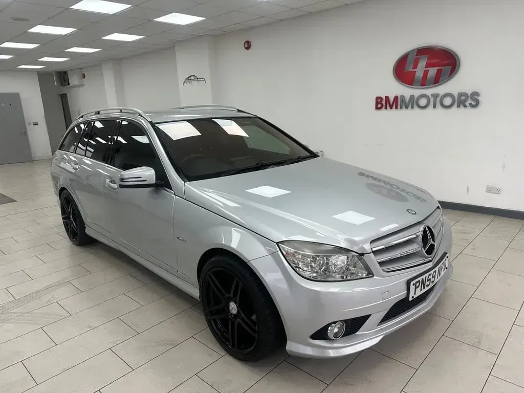 Used Mercedes C250 204 HP (150 kW) 2009 Silver Estate