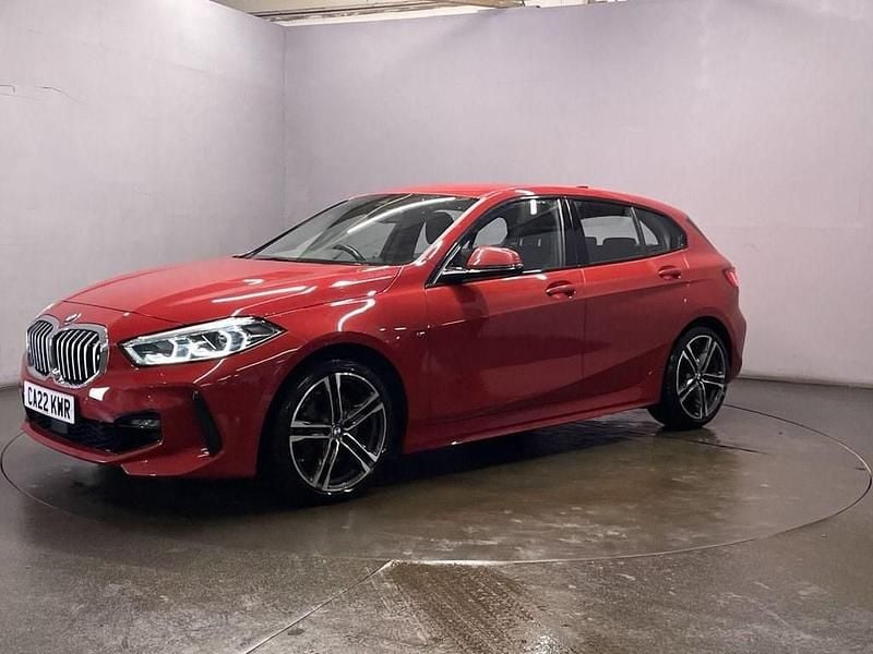 Used BMW 118 M Sport 136 HP (100 kW) 2022 Red Hatchback