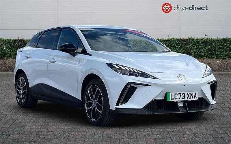 Used 2024 MG MG4 EV Trophy Hatchback | £17,250 (Fair price) - Image 1/4