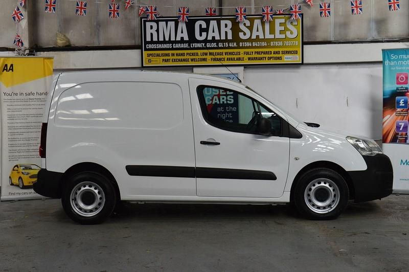 Used Peugeot Partner S 2025 White MPV