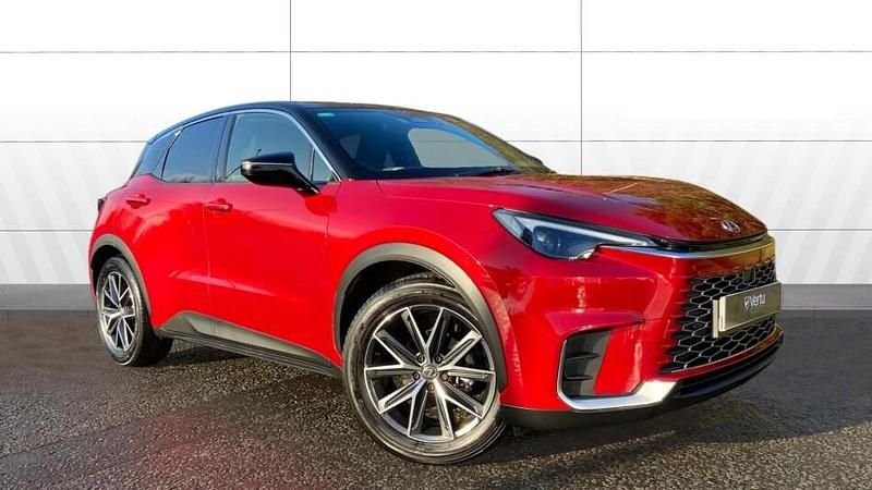 Other Used 2025 Lexus LBX SUV | £29,702 (Fair price) - Image 1/3