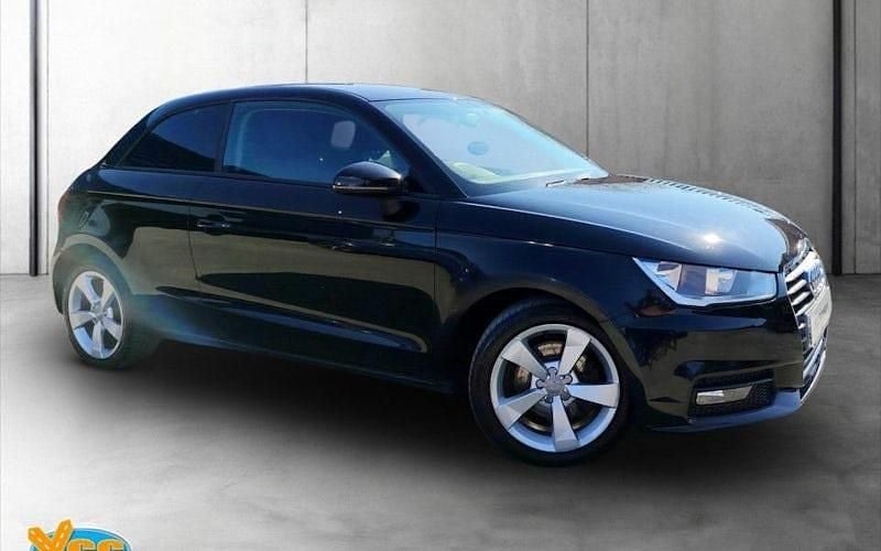Usado Audi A1 Sportback Sport 116 HP (85 kW) 2017 Citadino