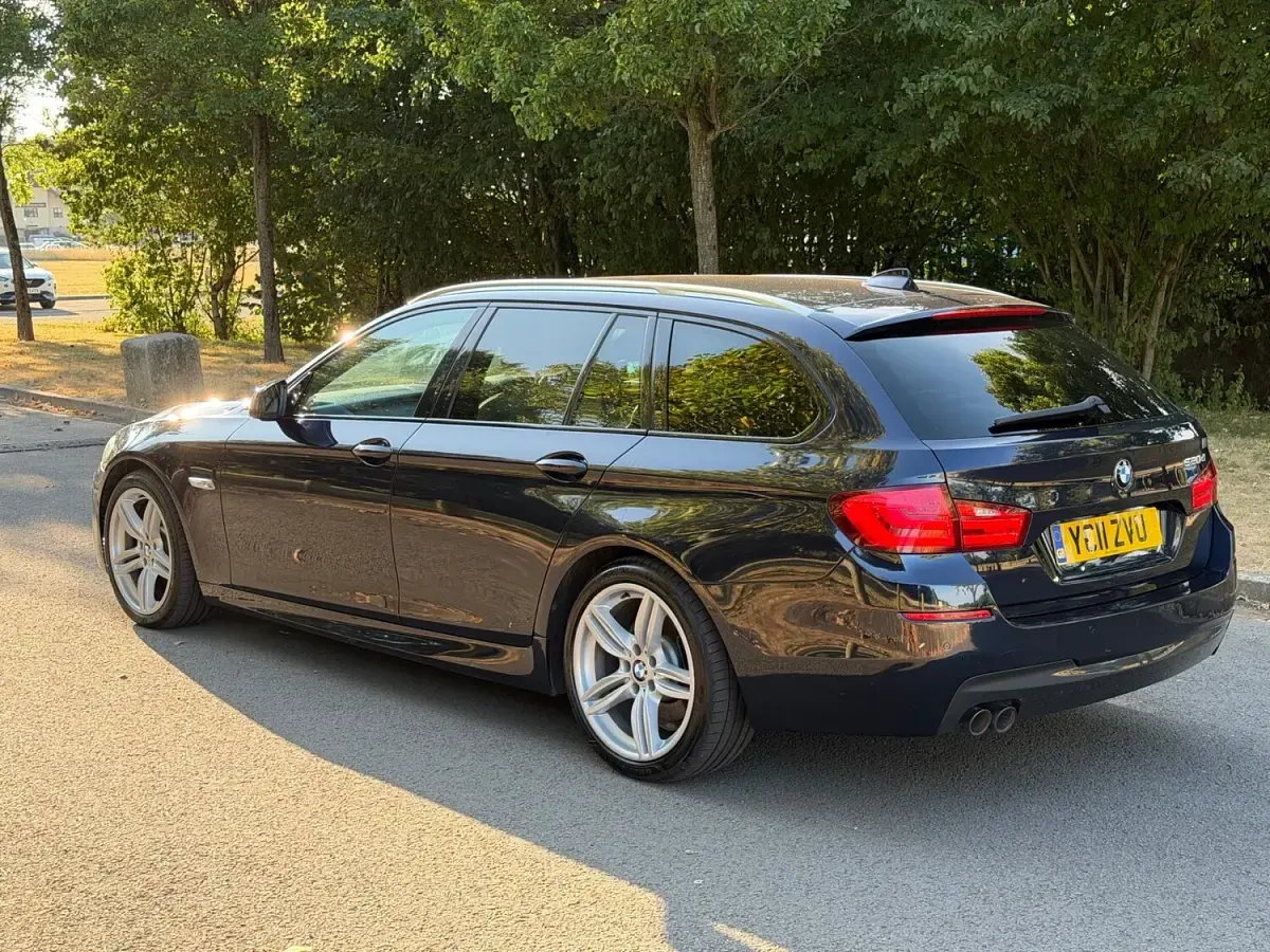 Used BMW 520 M Sport 2011 Blue Estate