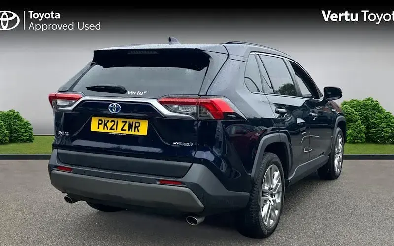 Used Toyota RAV4 218 HP (160 kW) 2025 SUV