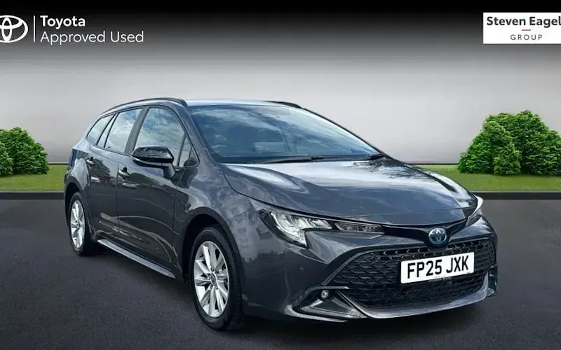 Used Toyota Corolla 140 HP (102 kW) 2025 Estate