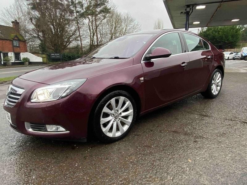Used Vauxhall Insignia Elite 160 HP (117 kW) 2012 Red Hatchback