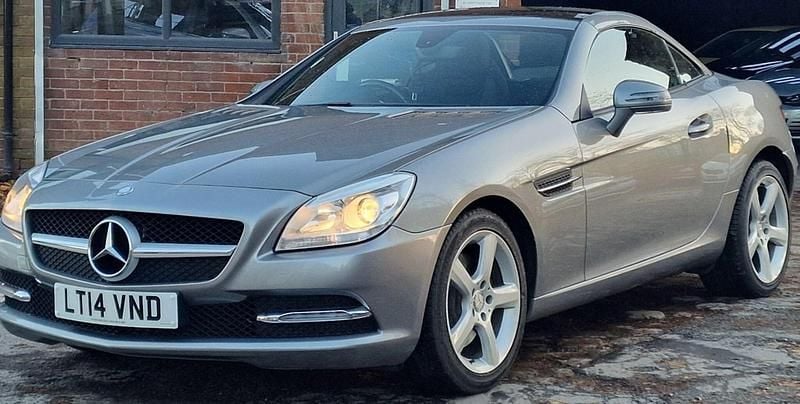 Used Mercedes SLK250 204 HP (150 kW) 2014 Silver Cabriolet