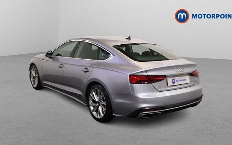 Usado Audi A5 Sportback Sport 150 HP (110 kW) 2024 Citadino