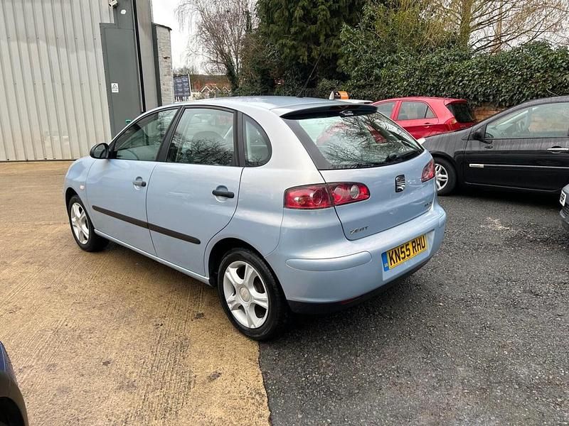 Used Seat Ibiza 70 HP (51 kW) 2005 Blue Hatchback