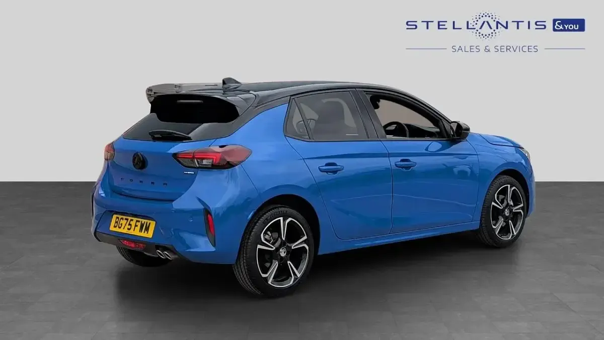 Used Vauxhall Corsa Ultimate 143 HP (105 kW) 2025 Blue Hatchback