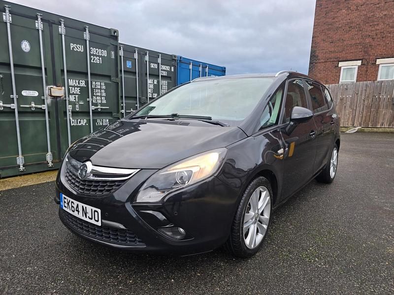 Used Vauxhall Zafira SRi 170 HP (125 kW) 2014 Black MPV