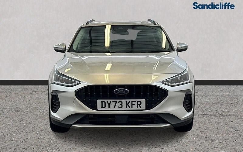 Used Ford Focus Active X 125 HP (91 kW) 2023 Silver Hatchback