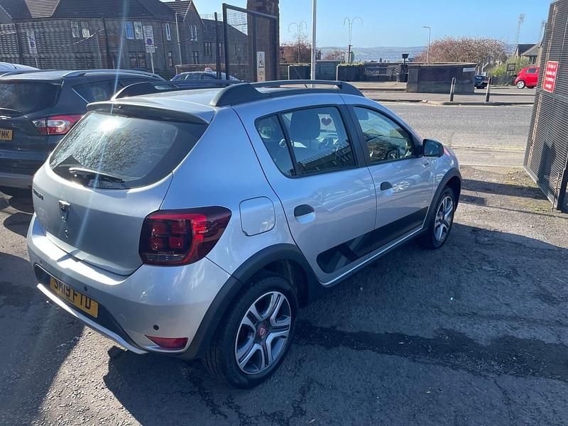 Used Dacia Sandero Stepway 90 HP (66 kW) 2019 Grey Hatchback