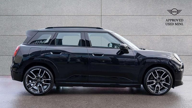 Used Mini Aceman 133 kW (181 HP) 2025 Black SUV