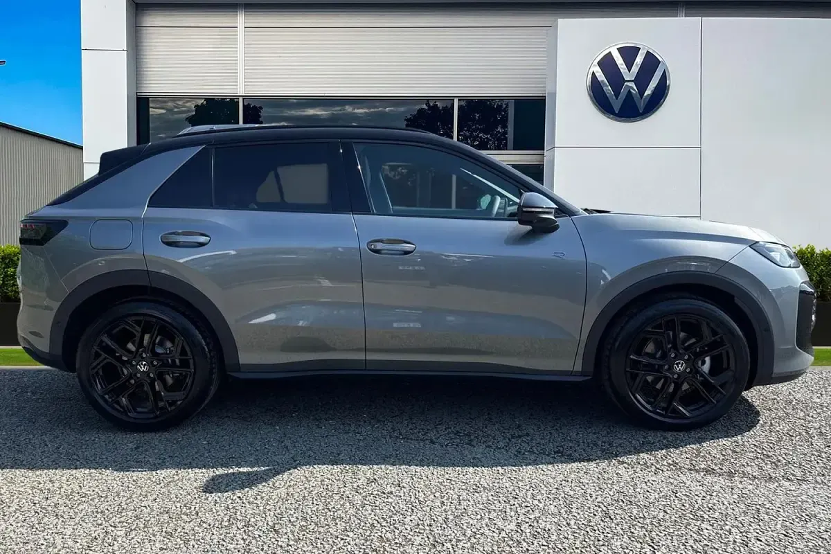 New VW T-Roc R-line 150 HP (110 kW) 2026 Grey SUV