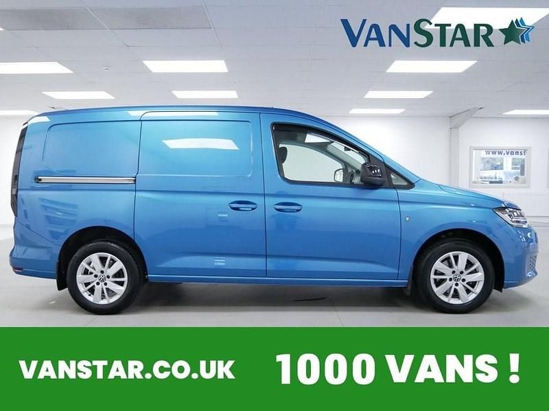 Used VW Caddy Maxi Pro 122 HP (89 kW) 2024 Blue MPV
