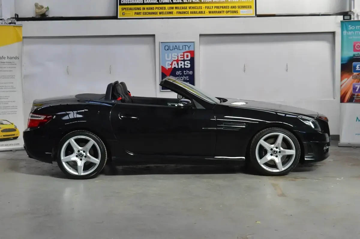 Used Mercedes SLK250 AMG 204 HP (150 kW) 2014 Black Cabriolet