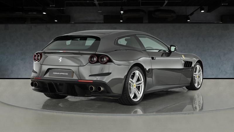 Used Ferrari GTC4Lusso 2018 Canna di fucile Estate