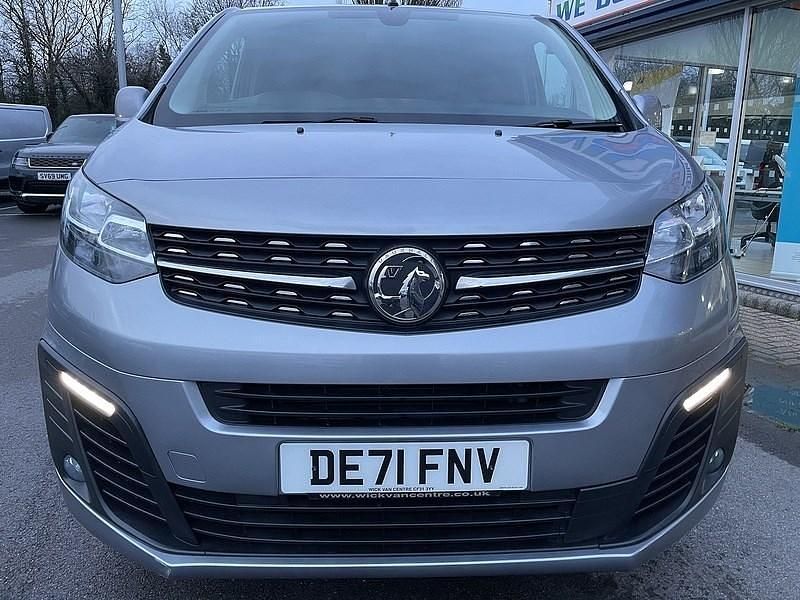 Used Vauxhall Vivaro Sportive 120 HP (88 kW) 2021 Grey MPV