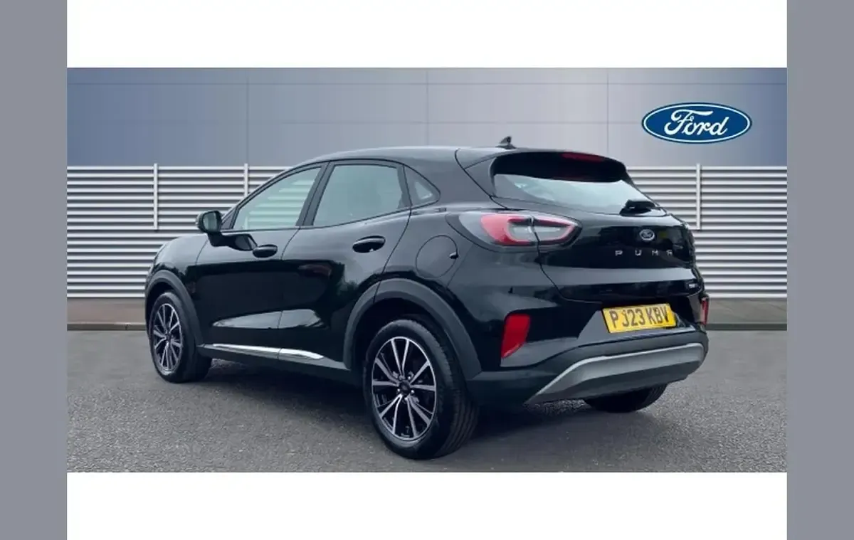 Used Ford Puma Titanium 123 HP (90 kW) 2023 Black SUV