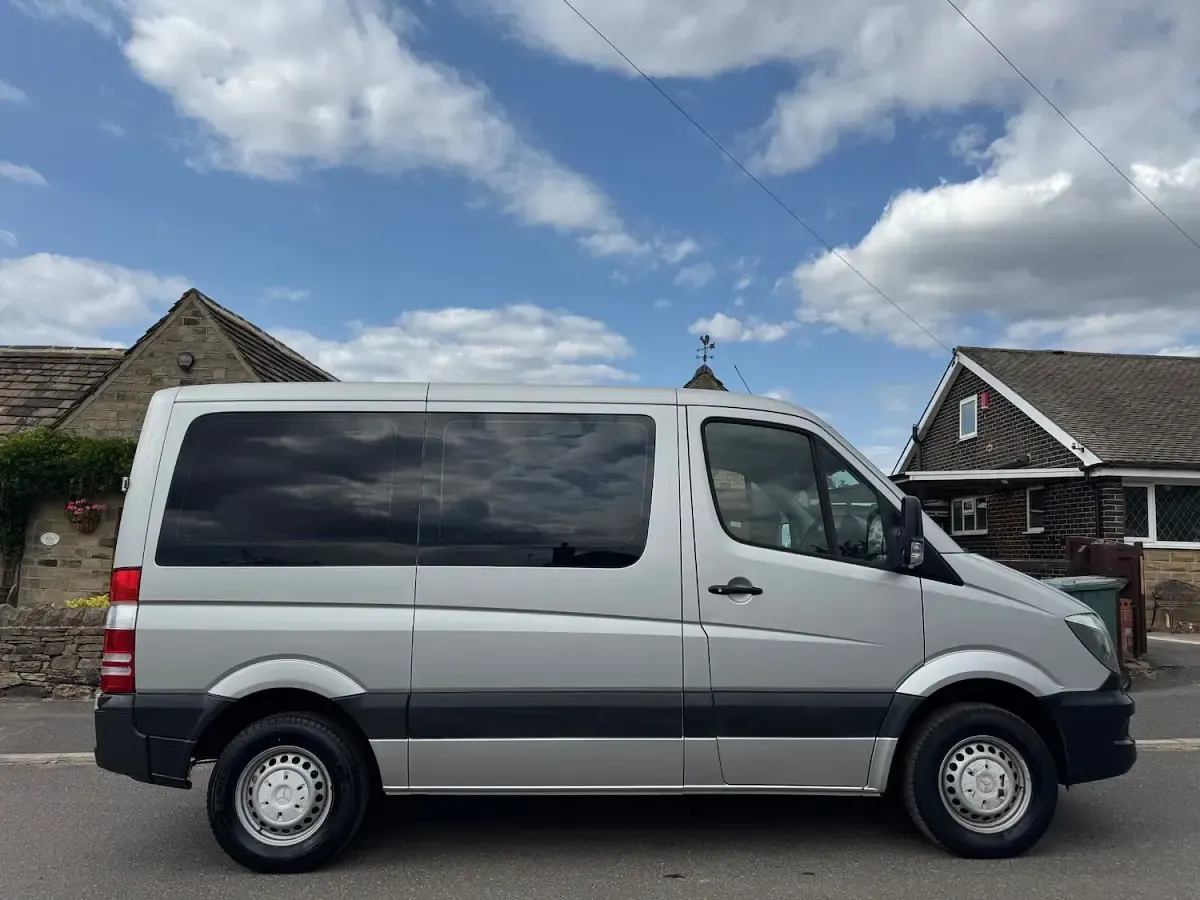 Used Mercedes Sprinter 95 HP (69 kW) 2016 Silver Van