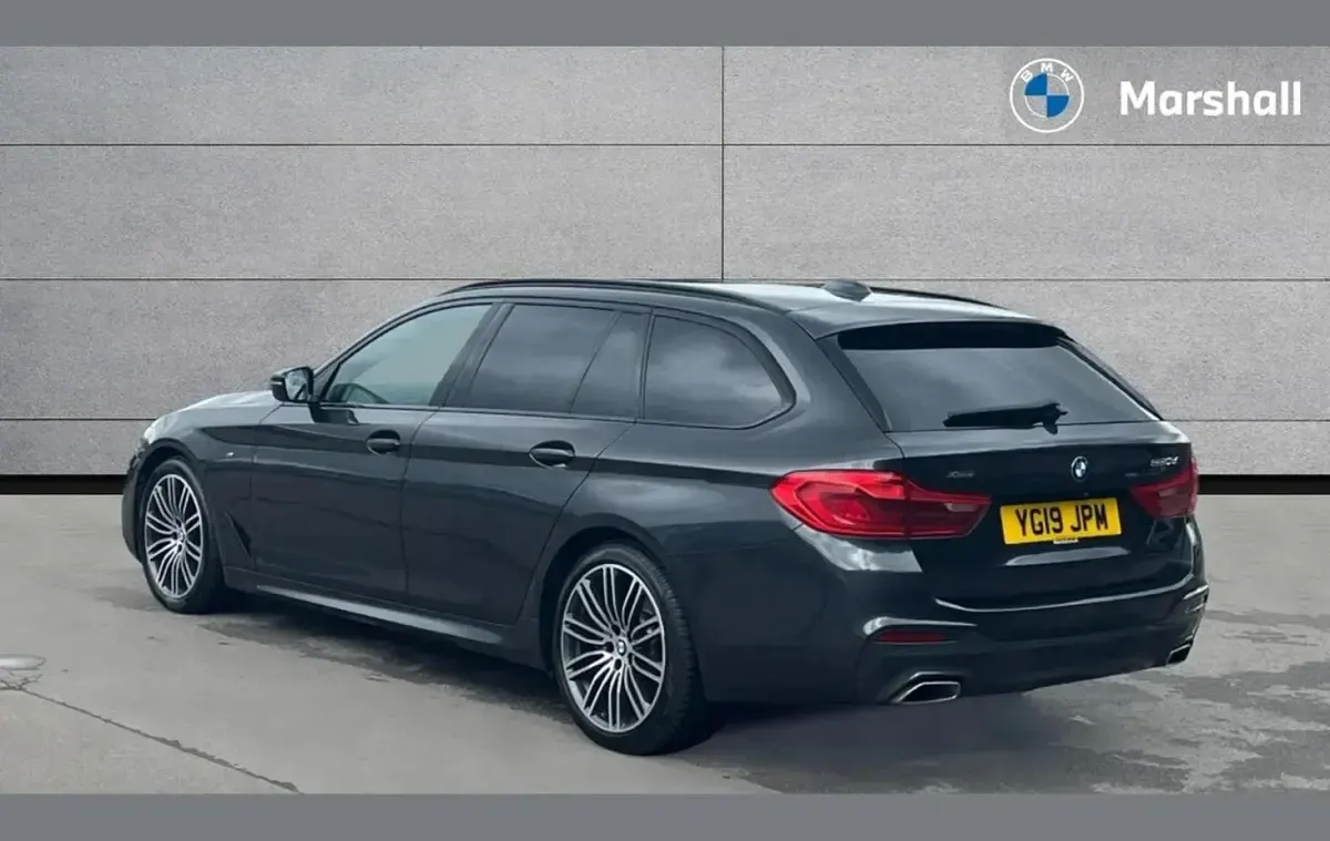 Used BMW 520 M Sport 190 HP (139 kW) 2019 Grey Estate