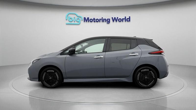 Used Nissan Leaf Tekna 110 kW (150 HP) 2023 Grey Hatchback