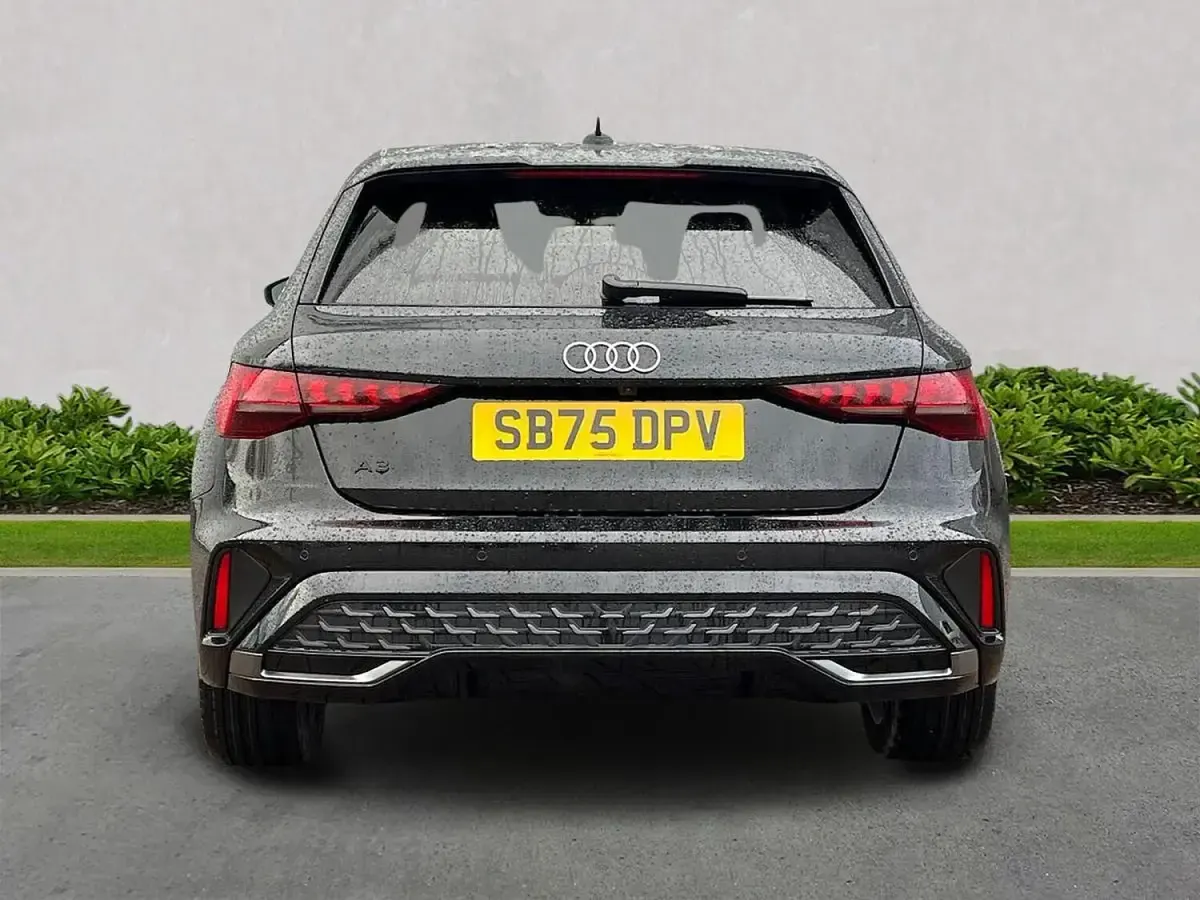 Used Audi A3 e-tron S-Line 200 HP (147 kW) 2026 Black Hatchback