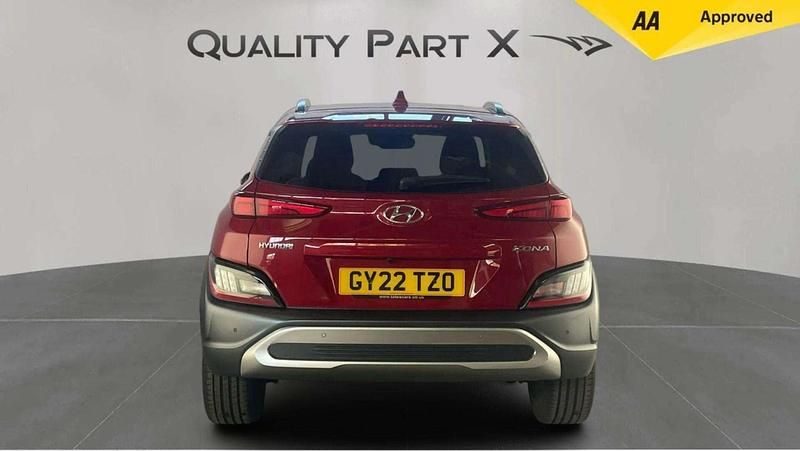 Used Hyundai Kona Premium 120 HP (88 kW) 2022 Red SUV