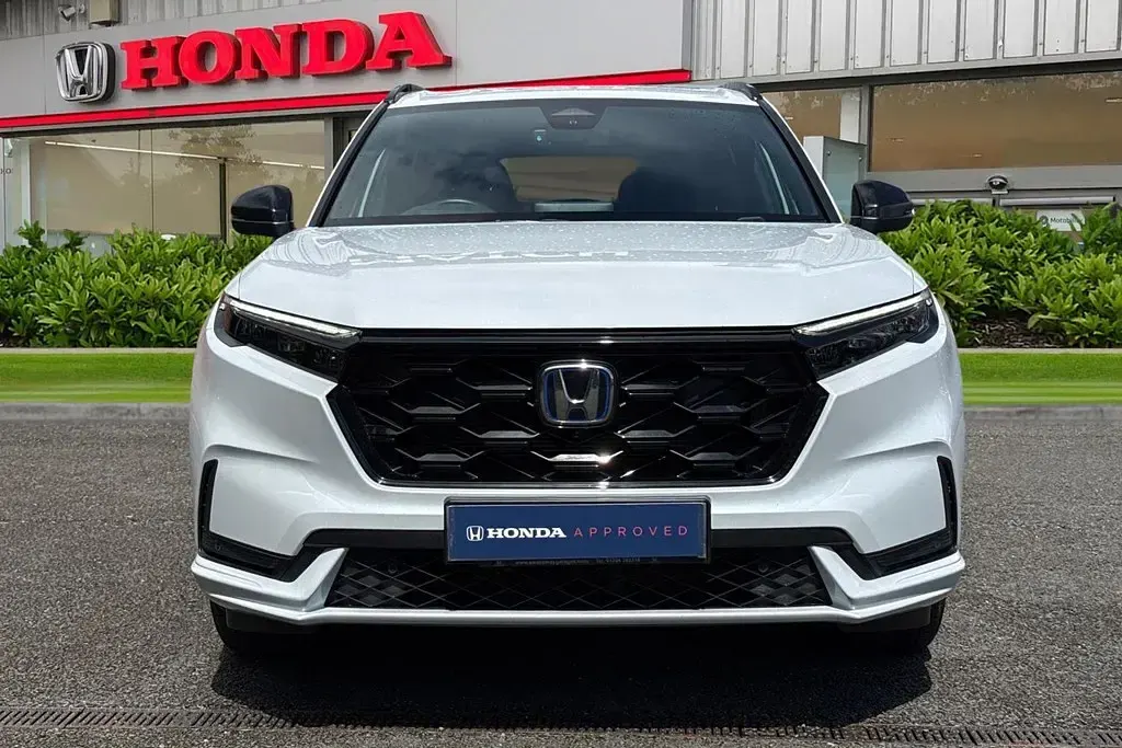 Used Honda CR-V Advance 2023 White SUV