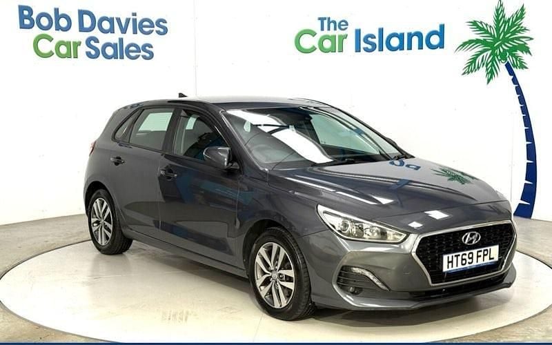 Used Hyundai i30 SE 110 HP (80 kW) 2018 Hatchback