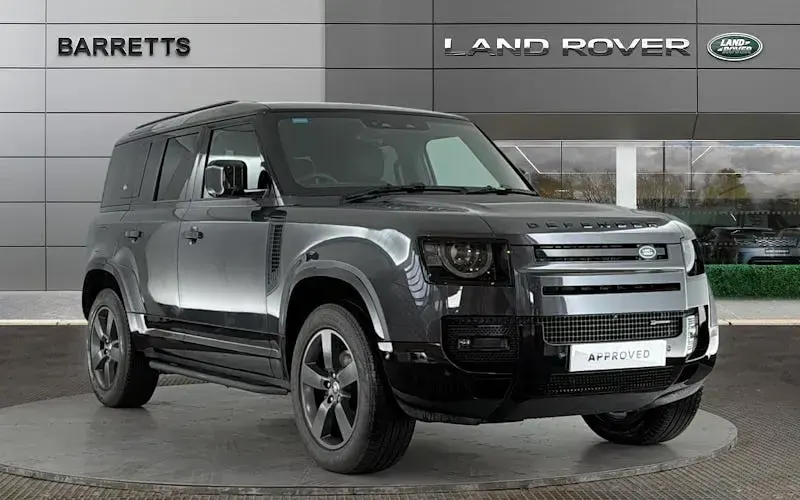 Used Land Rover Defender HSE Dynamic 249 HP (183 kW) 2025 SUV