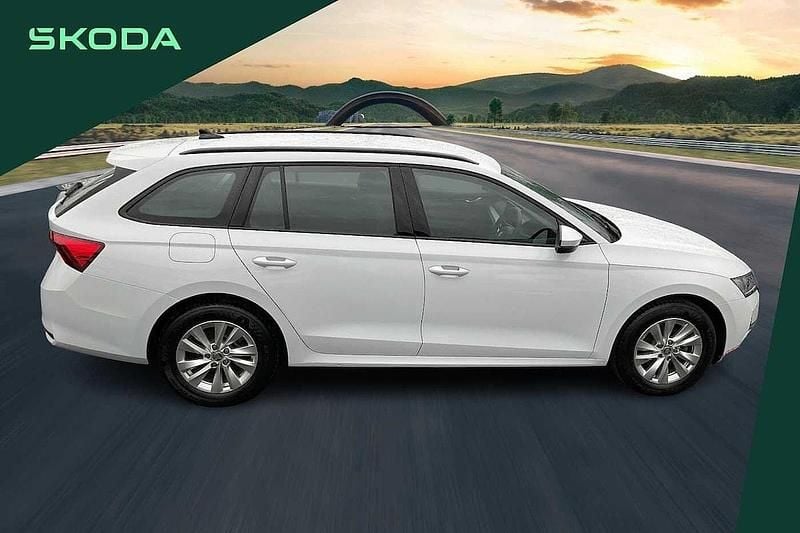Used Skoda Octavia SE Technology 150 HP (110 kW) 2024 White Estate