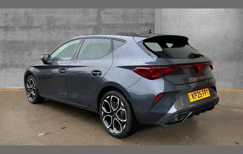 Used Cupra Leon 147 HP (108 kW) 2025 Grey Hatchback