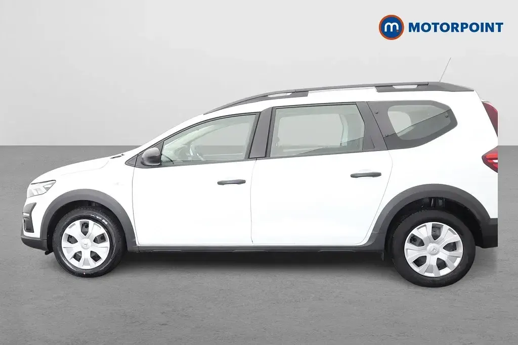 Second-hand Dacia Jogger Essentiel 2022 Alb Monovolum