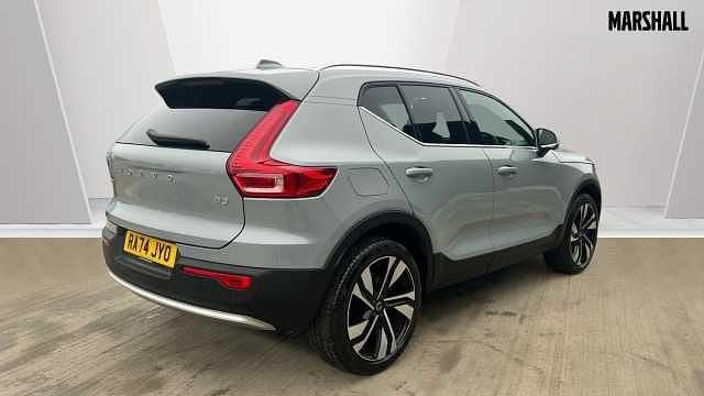 Used Volvo XC40 Ultra 161 HP (118 kW) 2025 Grey SUV