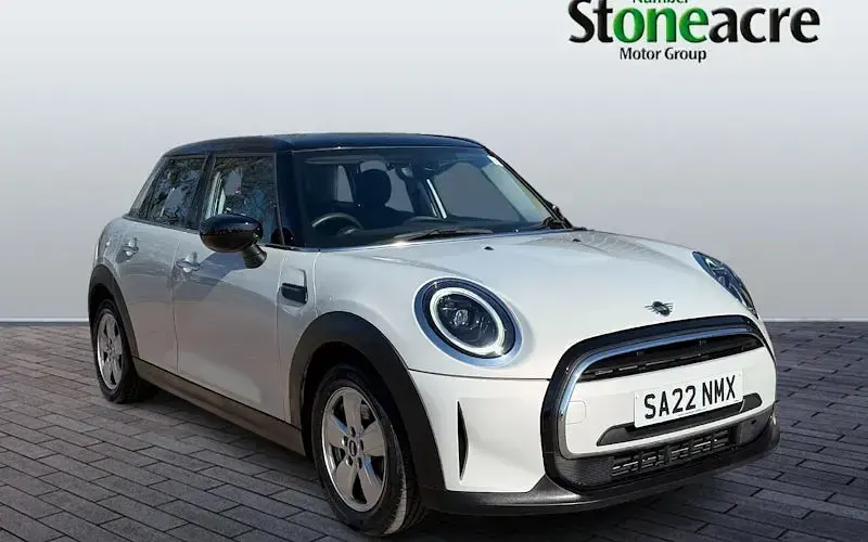 Used Mini Cooper Classic 136 HP (100 kW) 2020 Hatchback