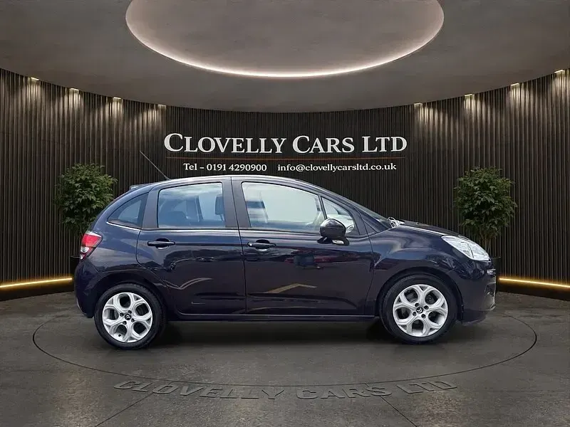 Used Citroën C3 PureTech 82 HP (60 kW) 2016 Blue Hatchback