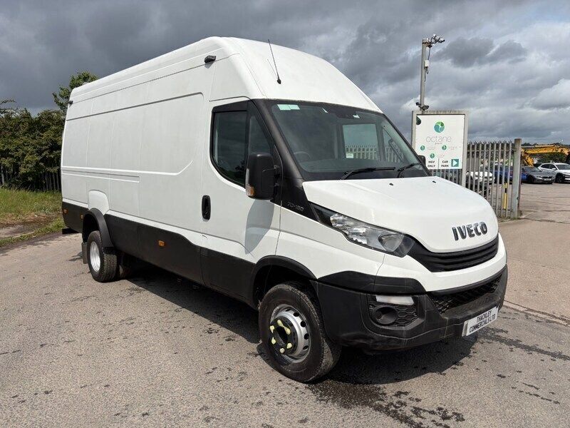White Used 2017 Iveco Daily Van | £18,990 (Expensive) - Image 1/4