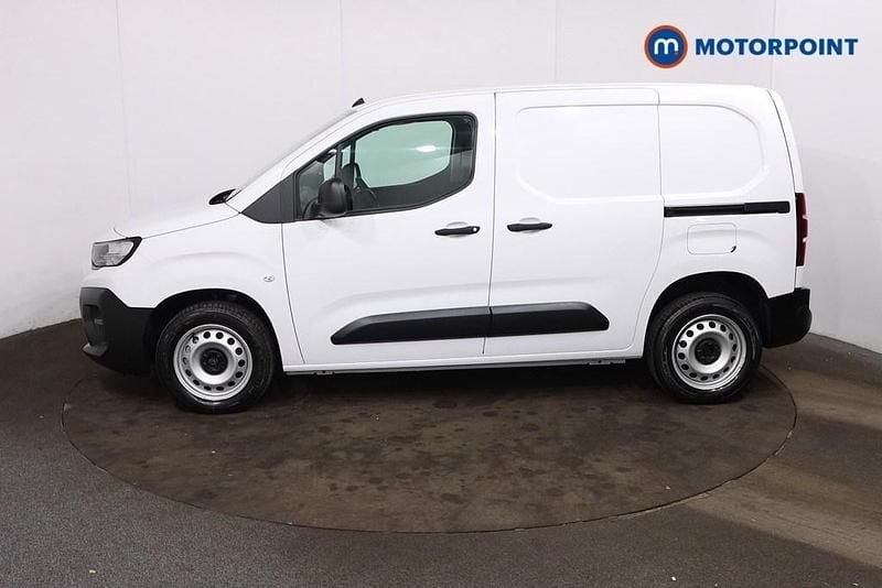 New Peugeot Partner 2025 White MPV