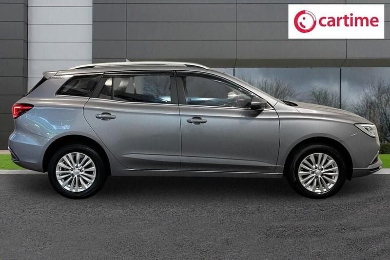 Used MG MG5 EV Exclusive 114 kW (156 HP) 2022 Silver Estate
