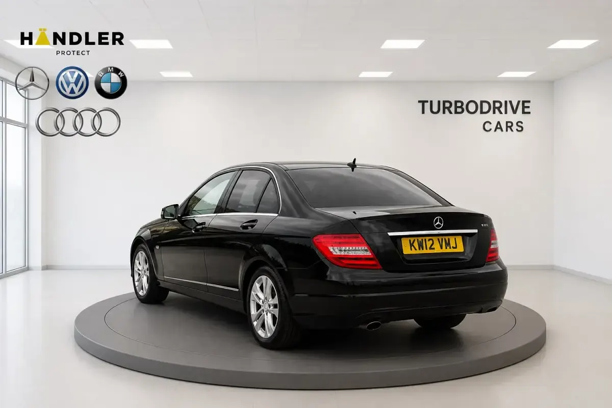 Usado Mercedes C180 Executive 2012 Preto Sedan