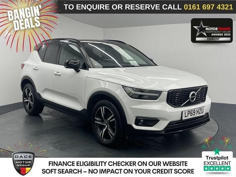 White Used 2020 Volvo XC40 R-Design SUV | £14,470 (Good price) - Image 1/3