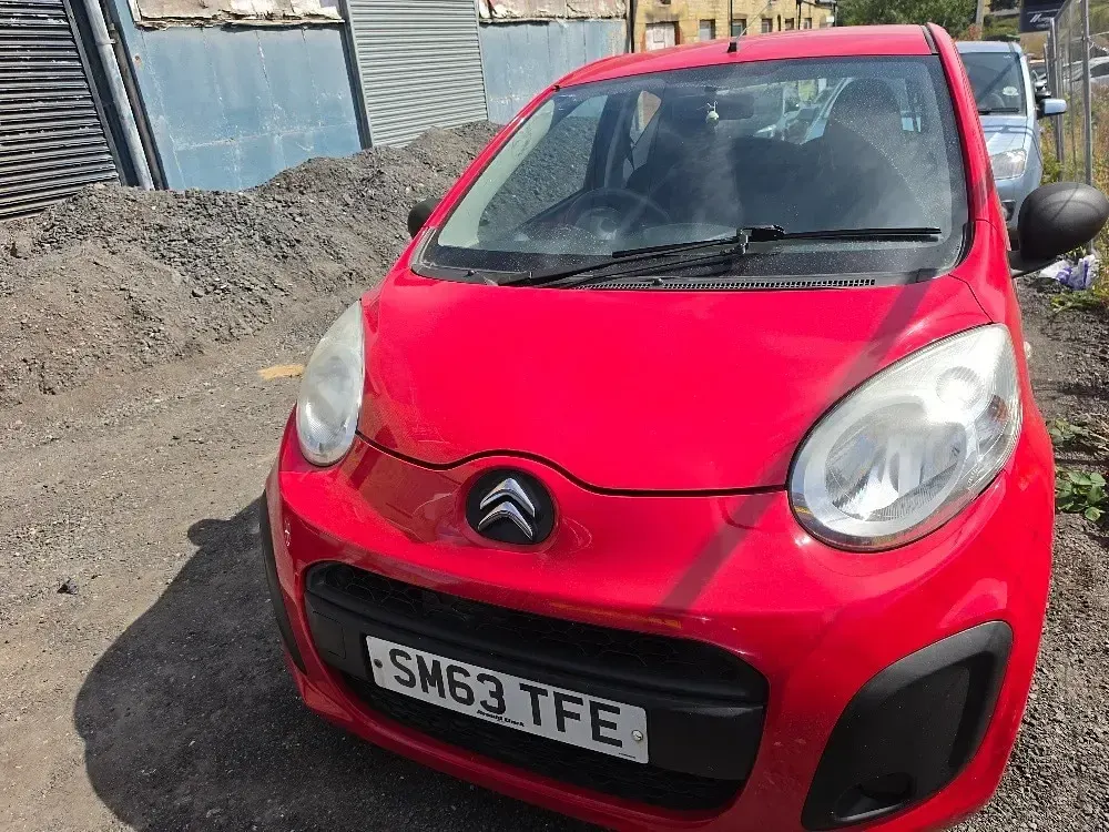 Used Citroën C1 2014 Red Hatchback