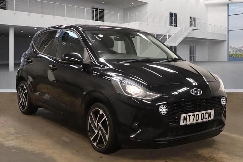 Black Used 2021 Hyundai i10 Premium Hatchback | £7,990 (Good price) - Image 1/1