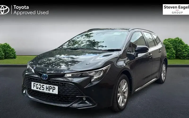 Usado Toyota Corolla 140 HP (102 kW) 2026 Carrinha