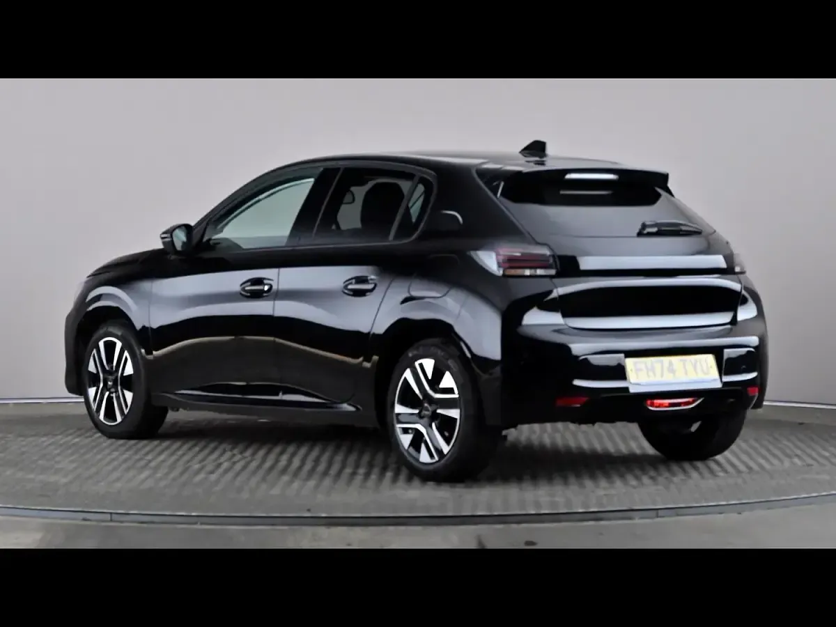 Used Peugeot 208 Allure 101 HP (74 kW) 2025 Black Hatchback