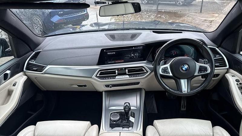 Used BMW X5 M Sport 335 HP (246 kW) 2021 Grey SUV